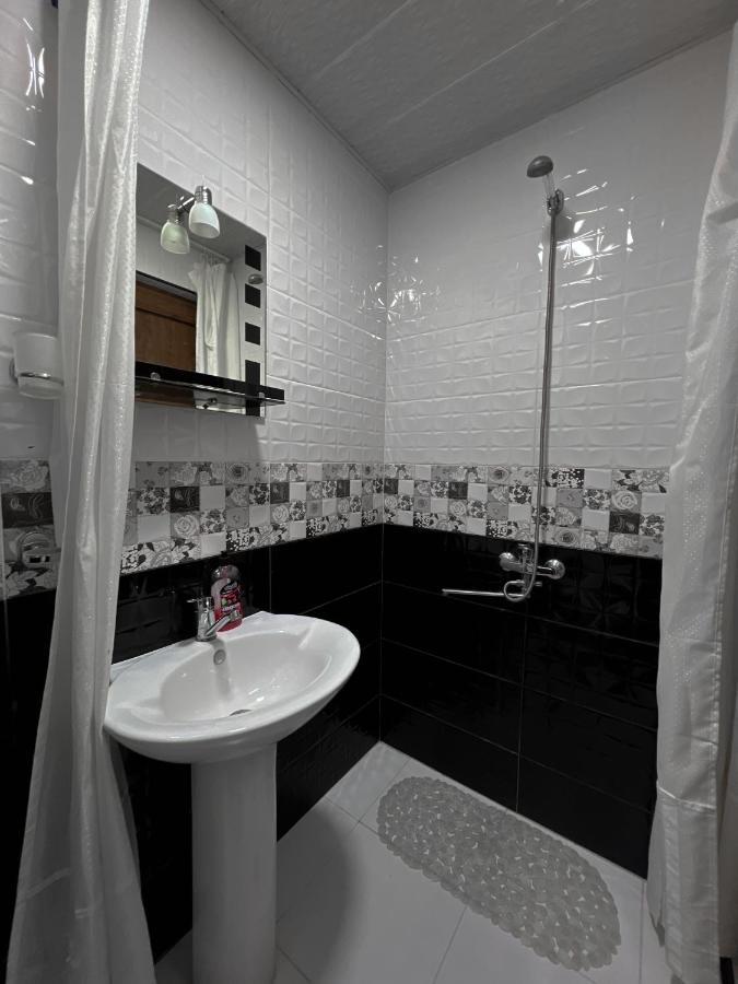 Barbara'S Eco-Cozy Guesthouse Местия Екстериор снимка